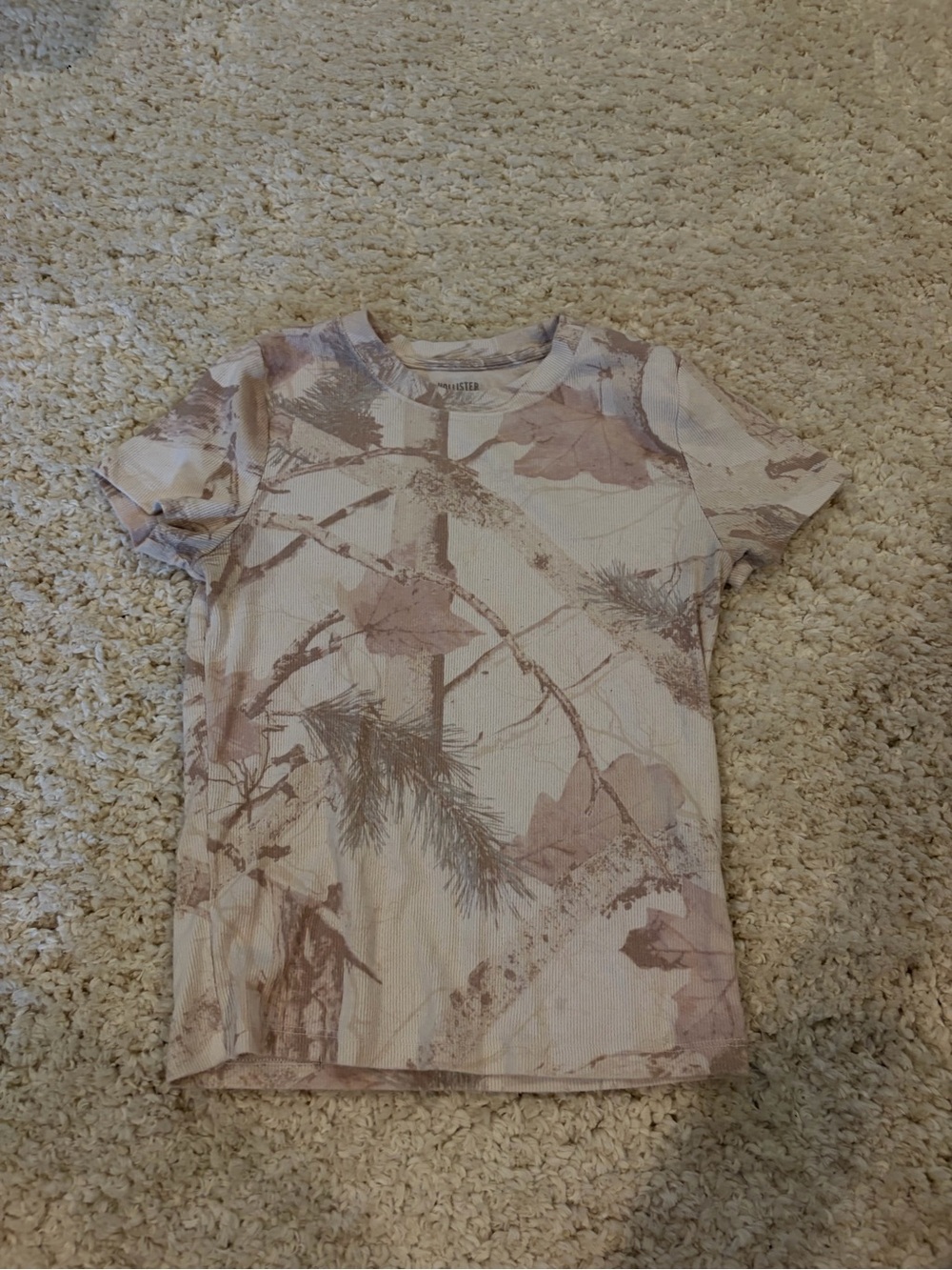 Hollister Blush & Beige Nature Print Short Sleeve Tee